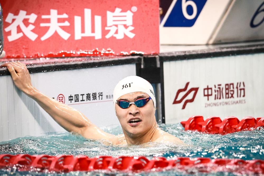 足球意大利名帅重返教练席，引全球媒体关注